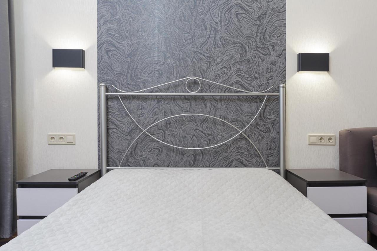 Apartment Zhukovskogo 17 Odessa Exteriör bild